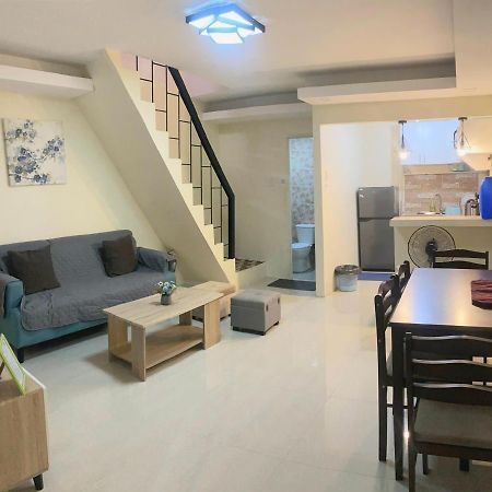 2 Bedroom Townhouse In Bacolod City Zewnętrze zdjęcie