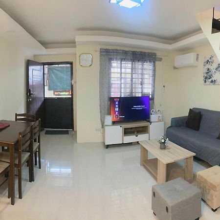 2 Bedroom Townhouse In Bacolod City Zewnętrze zdjęcie